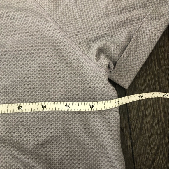 Lululemon Open Up Tie Back Tee - Picture 10 of 13